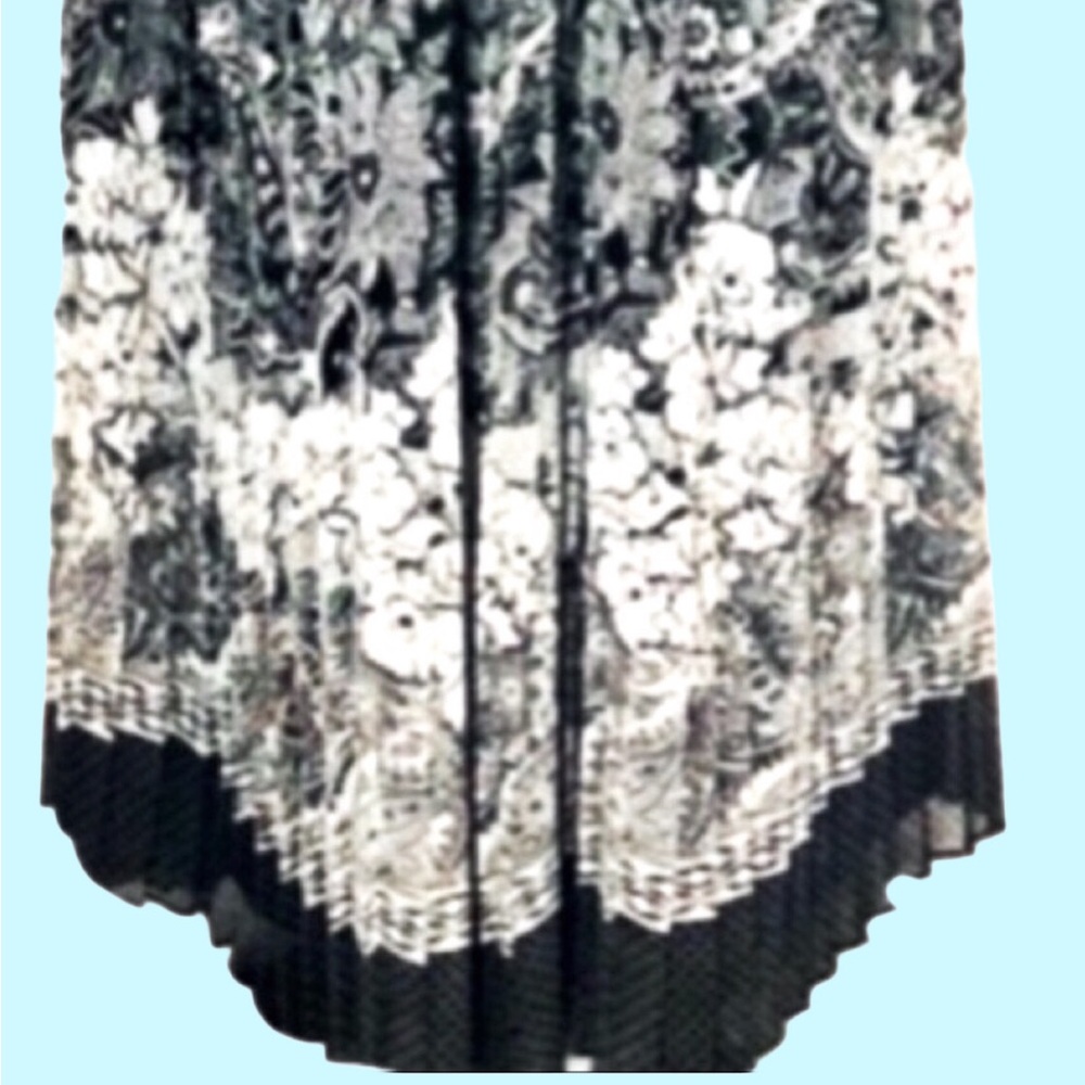 Victoria Secret Sleeveless Black/Cream Paisley Maxi Dress Size Large - Picture 4 of 7